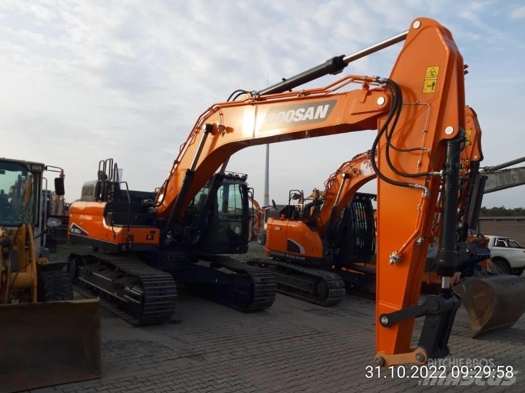 Doosan DX 300 NLC-7 Pásové rýpadlá