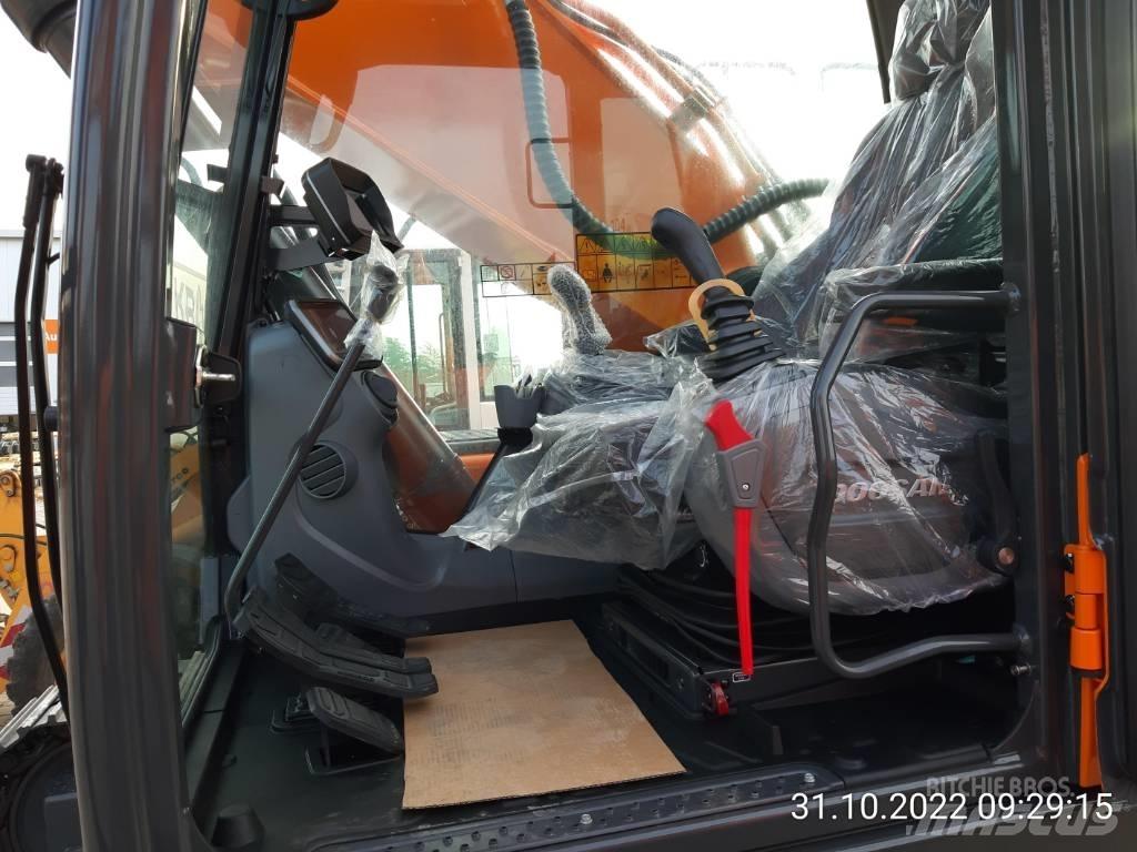 Doosan DX 300 NLC-7 Pásové rýpadlá