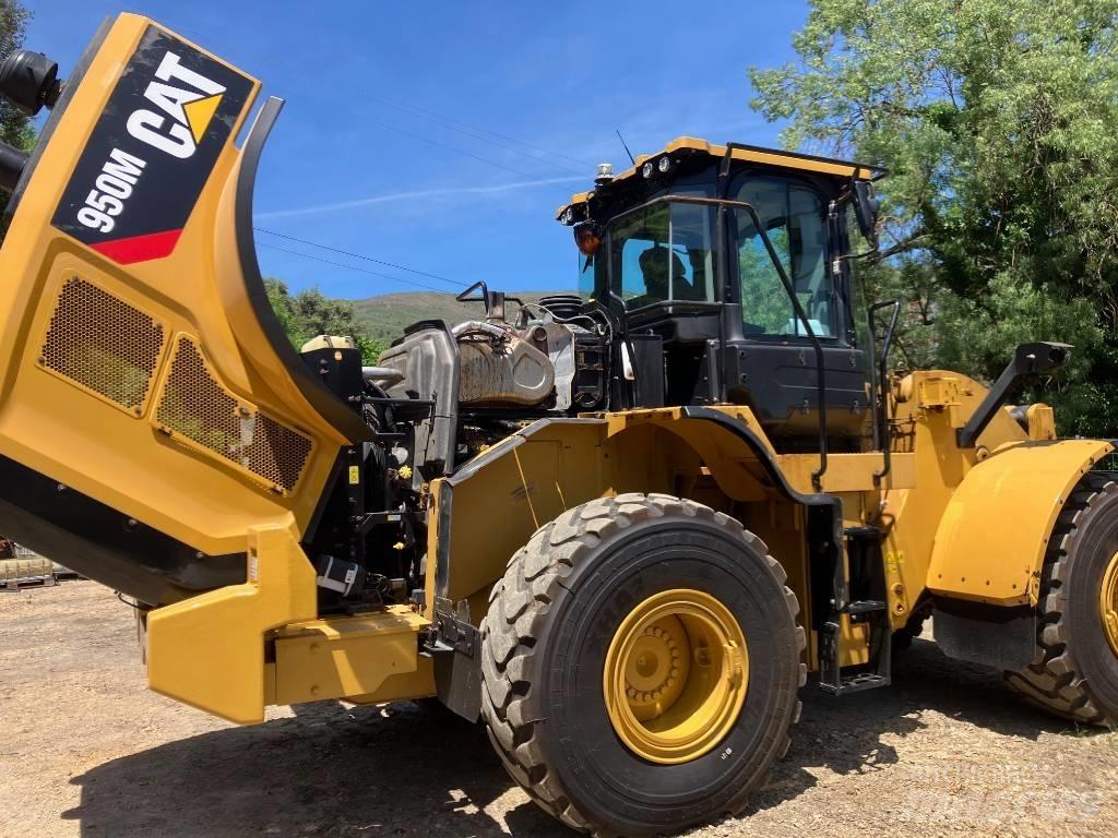 CAT 950 M Kolesové nakladače