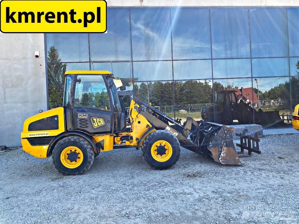 JCB 406 Kolesové nakladače
