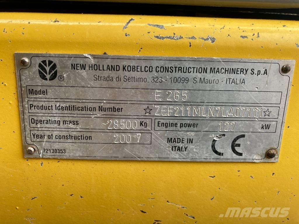 New Holland E 265 LC Pásové rýpadlá