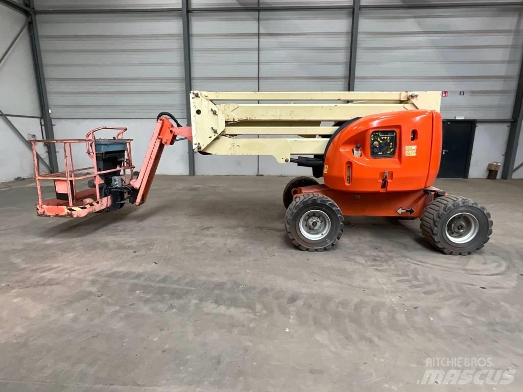 JLG 450 AJ Kĺbové plošiny