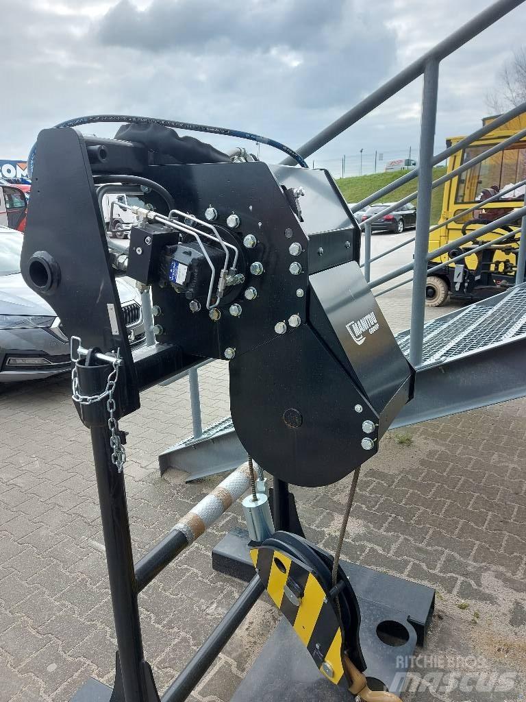 Manitou 2260 Viacúčelové nakladače