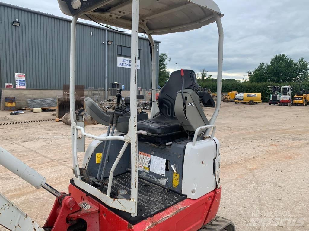 Takeuchi TB 215 R Mini rýpadlá < 7t