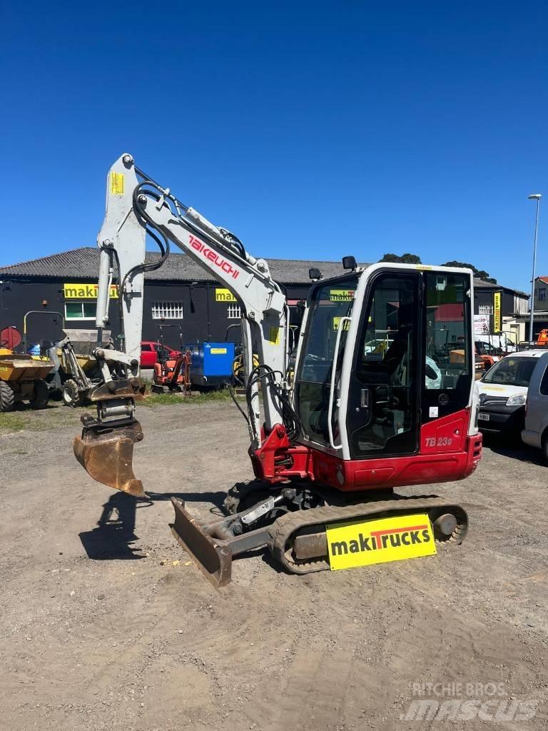 Takeuchi TB230 Mini rýpadlá < 7t