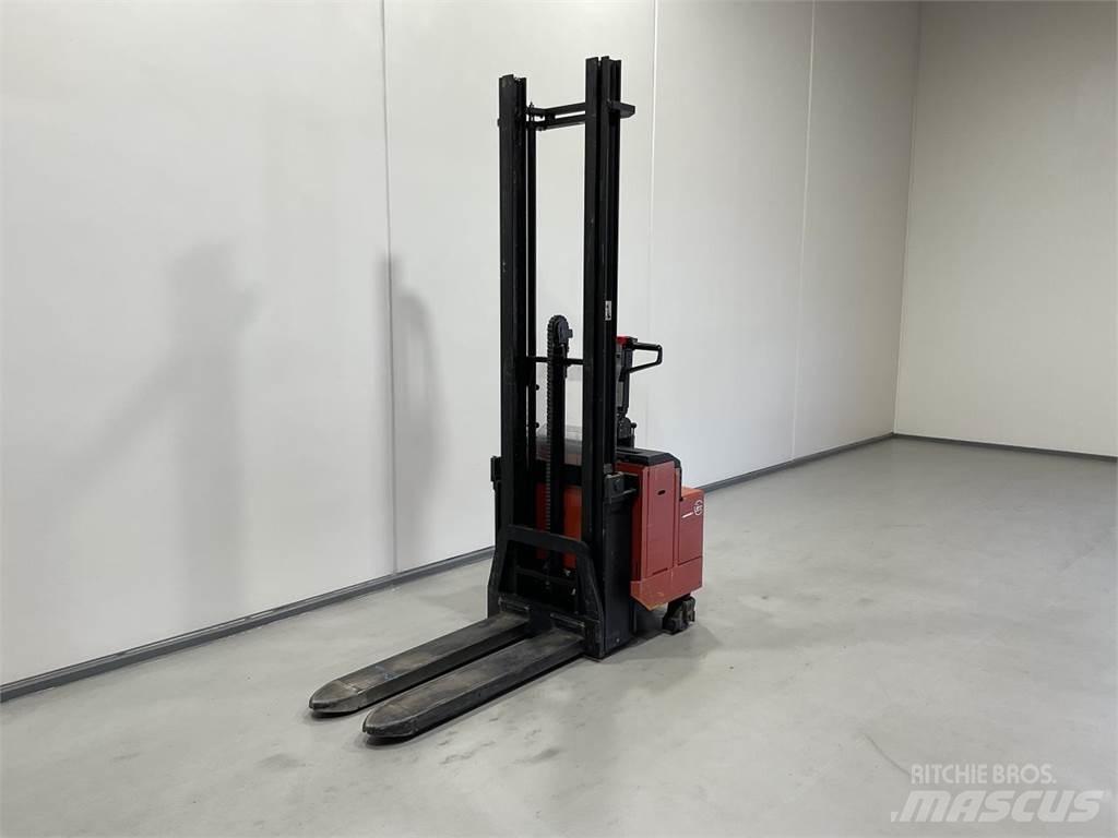 BT LSV 1250/11 Samohybné vozíky