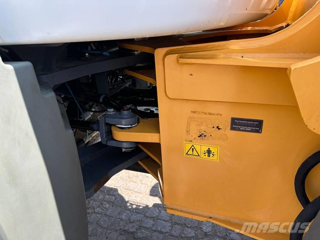 Liebherr L 538 Kolesové nakladače