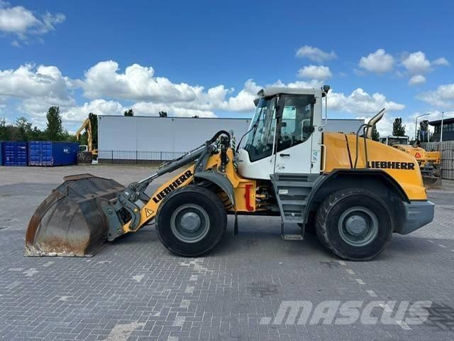 Liebherr L 538 Kolesové nakladače