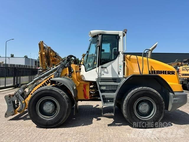 Liebherr L 538 Kolesové nakladače