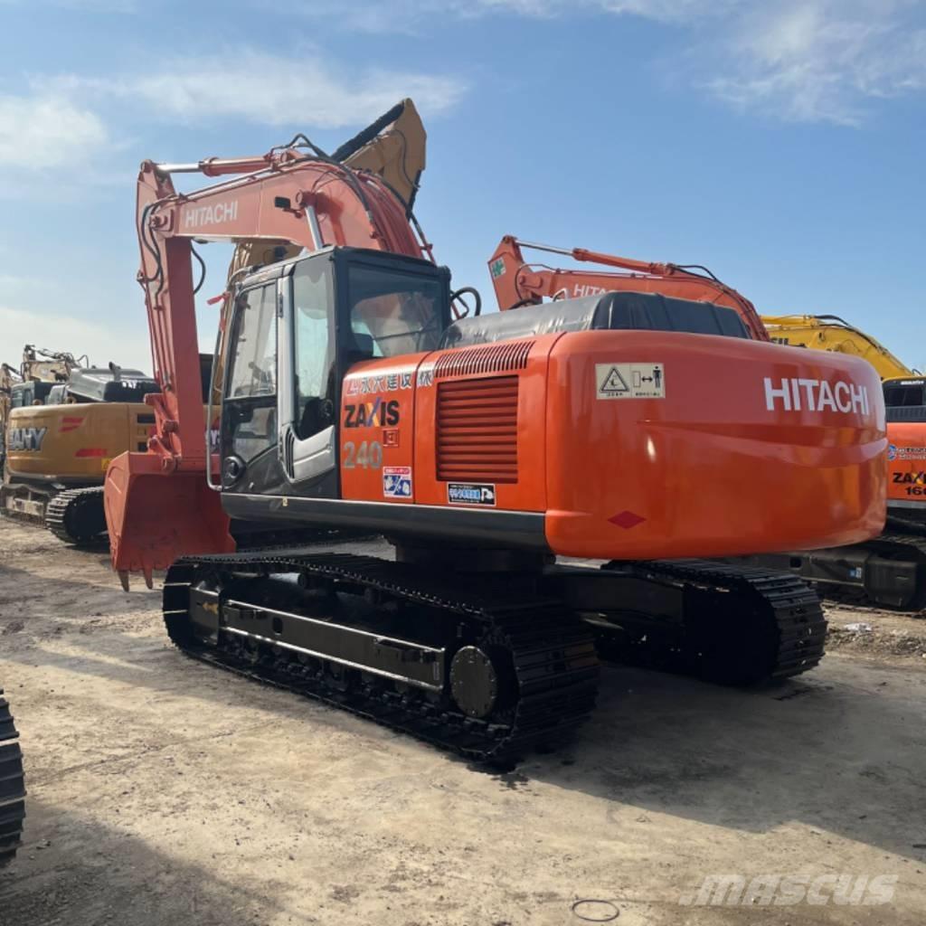Hitachi ZX 240 Pásové rýpadlá