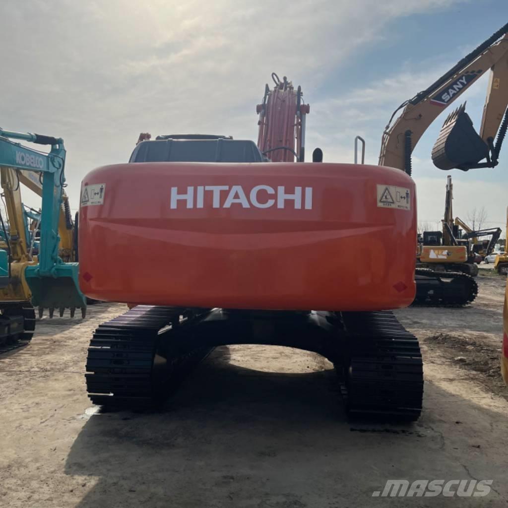 Hitachi ZX 240 Pásové rýpadlá
