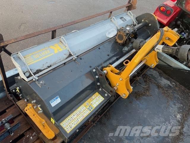 Case IH 65 A Traktory