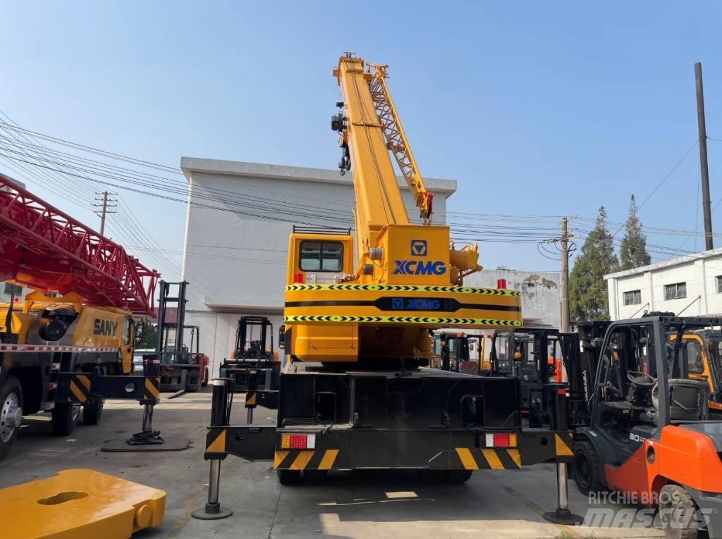 XCMG XCT25 Ton Univerzálne terénne žeriavy