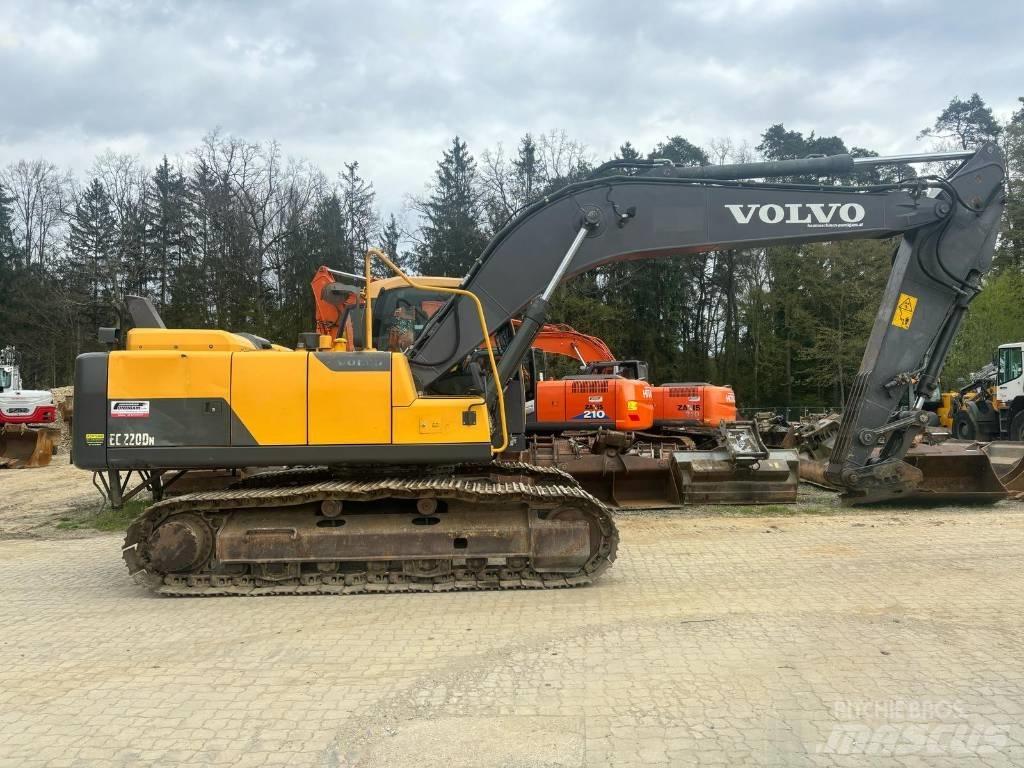 Volvo EC 220 D Pásové rýpadlá