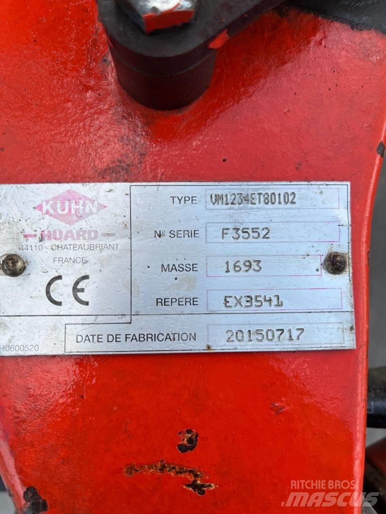 Kuhn Vari-Master 123 Dvojstranné pluhy