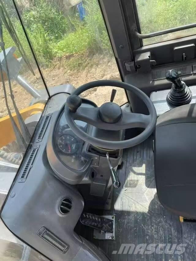 SDLG LG 956L Kolesové nakladače