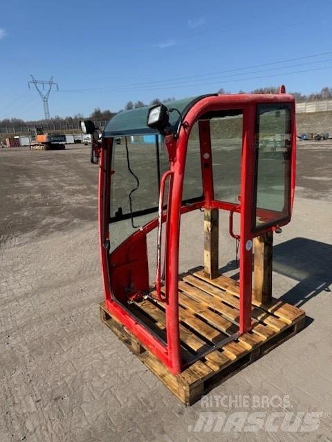 Volvo ECR25 D CAB Kabíny a interiér