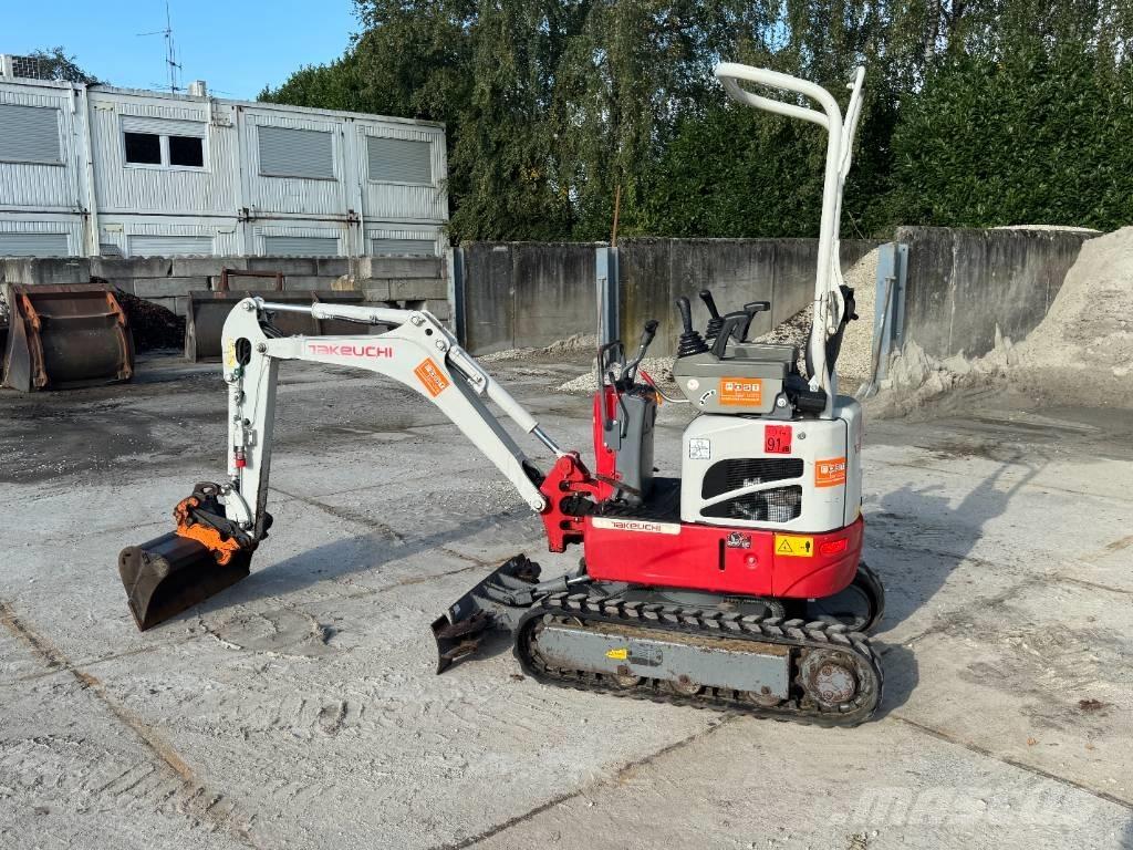 Takeuchi TB 210 R Mini rýpadlá < 7t