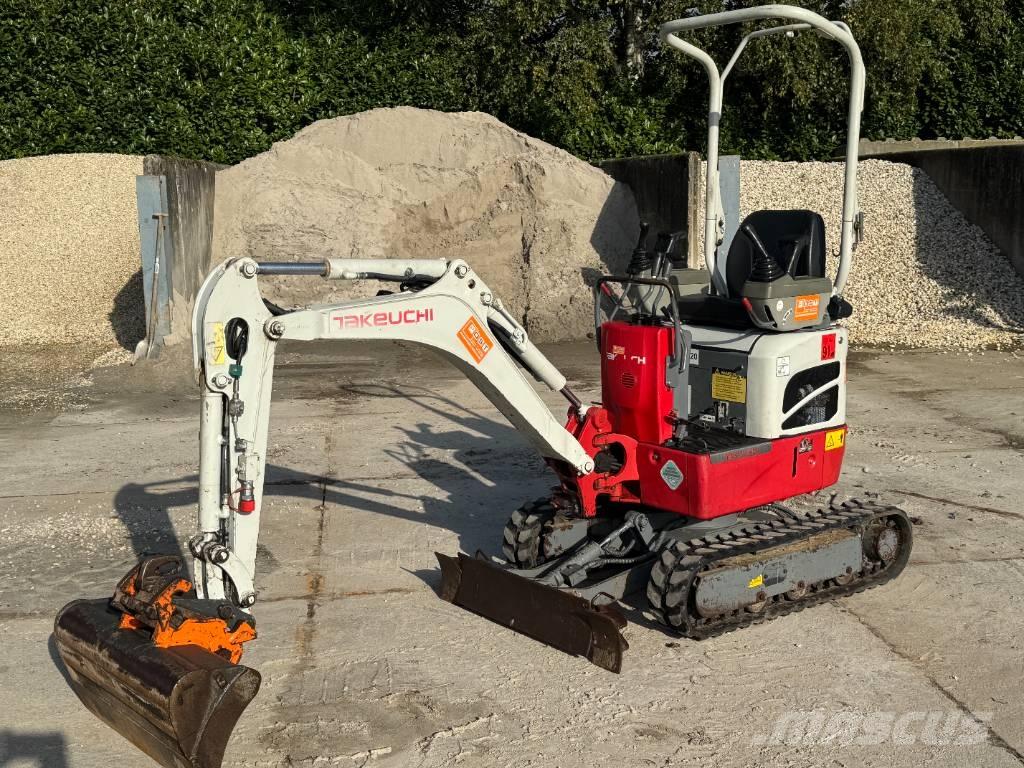 Takeuchi TB 210 R Mini rýpadlá < 7t