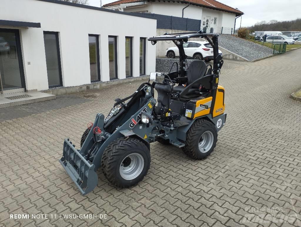 GiANT G2200 Xtra HD Čelné nakladače a rýpadlá
