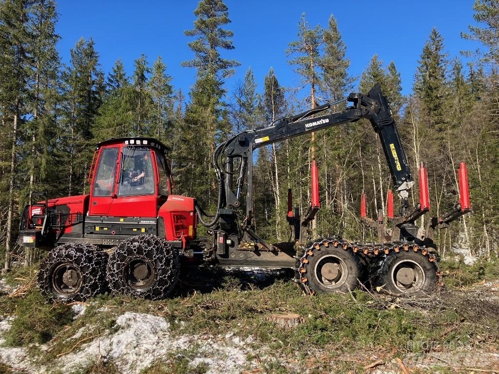 Komatsu 895 Lesné traktory