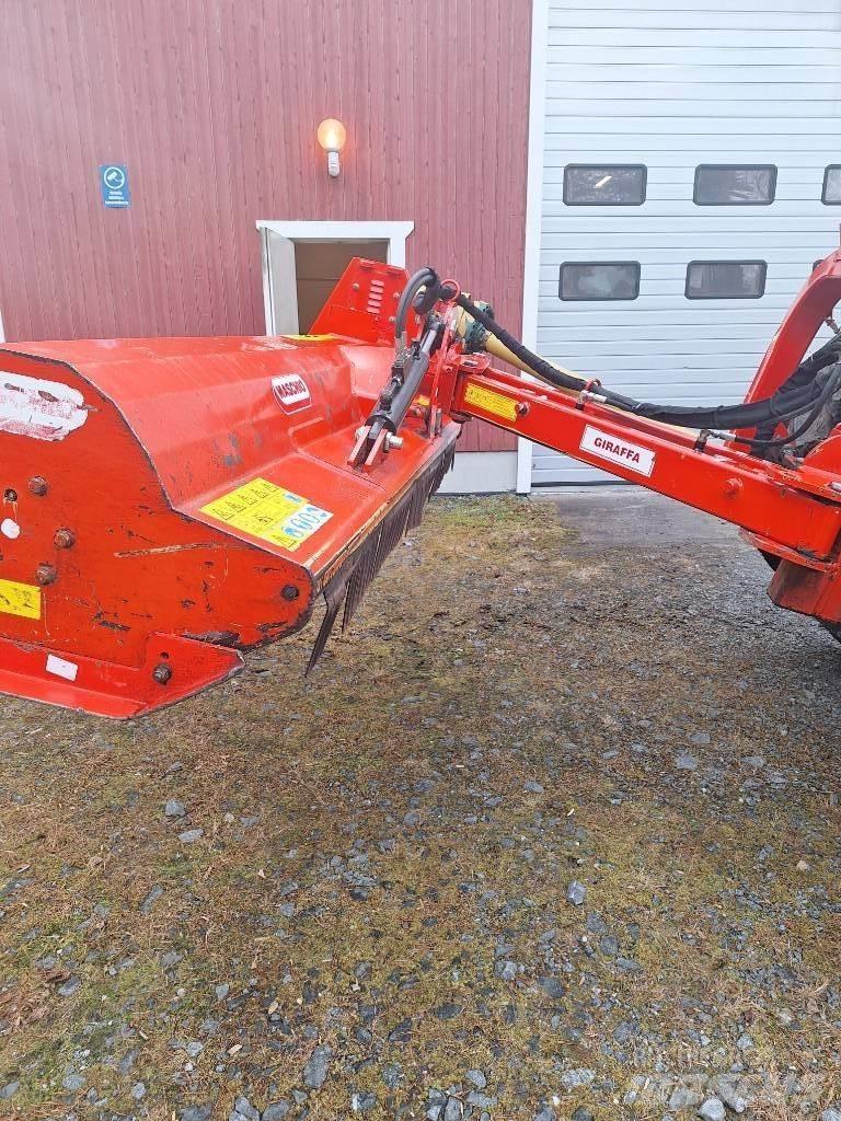 Maschio Giraffa 210 Mulčovače
