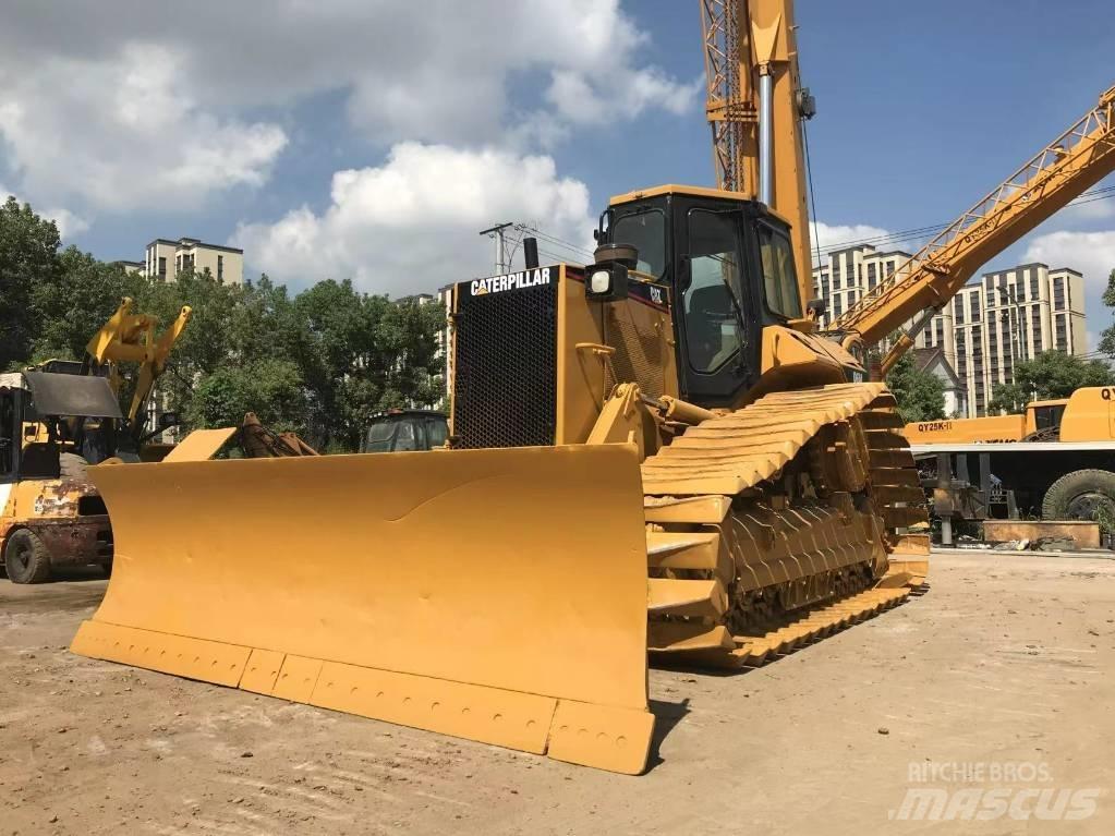 CAT D 6 G Pásové dozéry