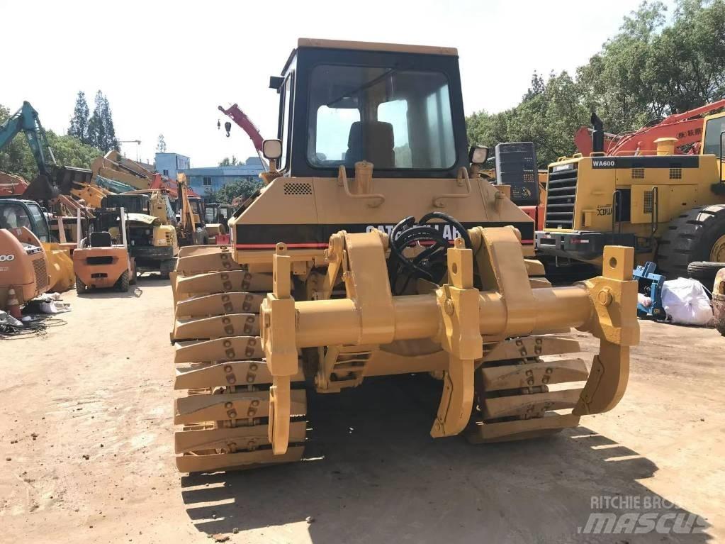 CAT D 6 G Pásové dozéry