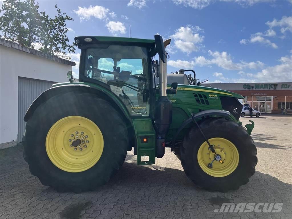 John Deere 6155R Traktory
