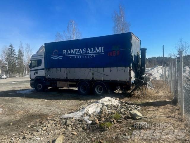 Scania R 12 LB Nákladné vozidlá s bočnou zhrnovacou plachtou