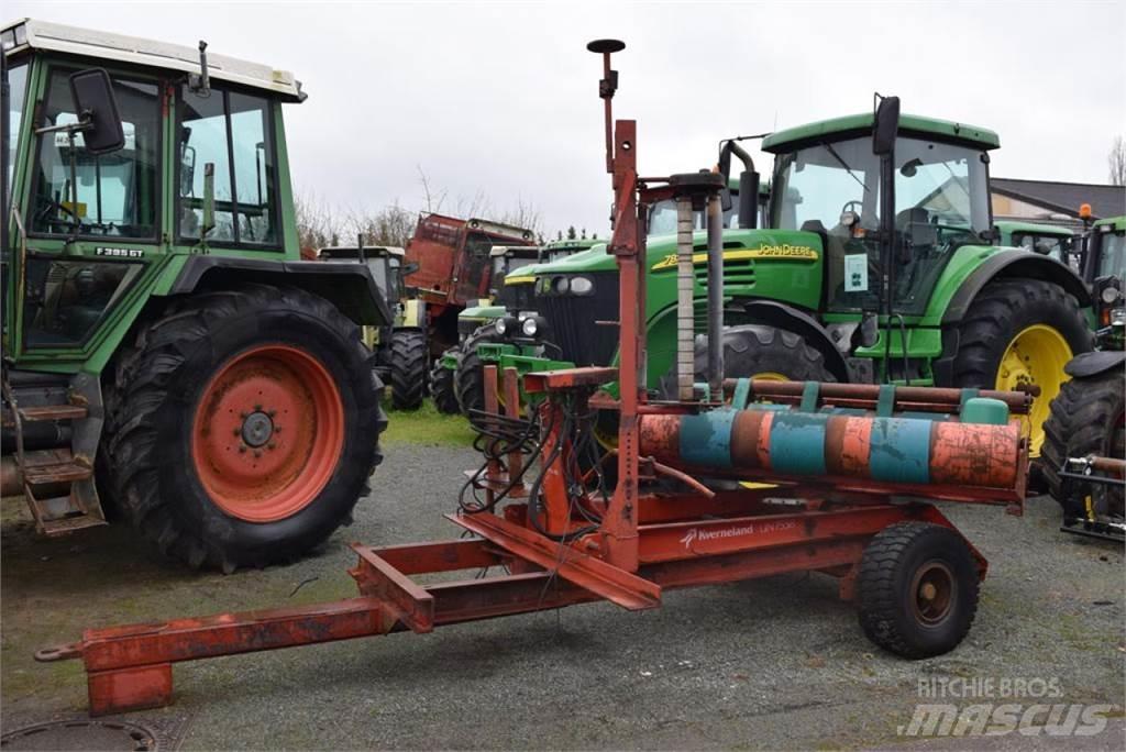 Kverneland UN7558 Ovíjačky