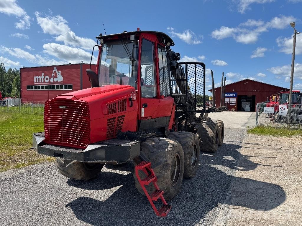 Komatsu 835 Lesné traktory