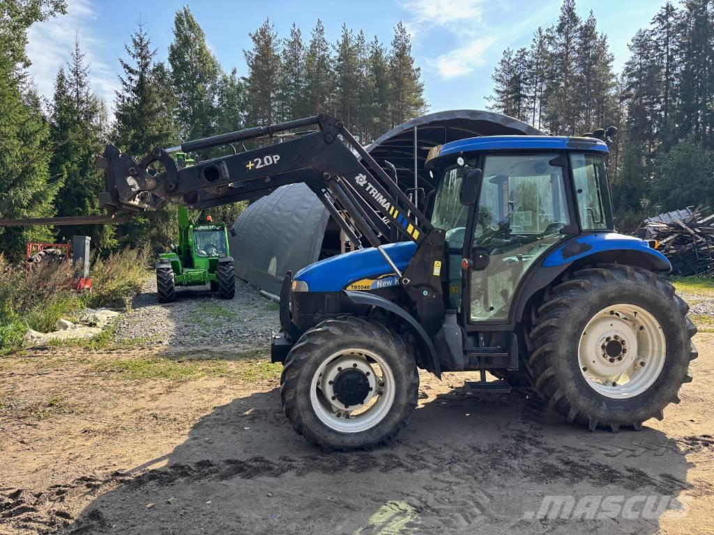 New Holland TD 5040 Traktory