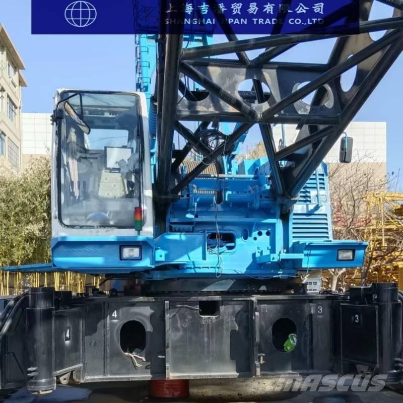 Hitachi SCX2500 Pásové žeriavy