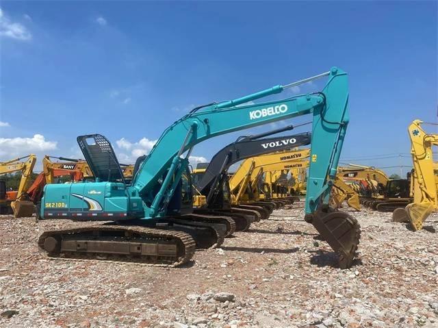 Kobelco SK210D Pásové rýpadlá