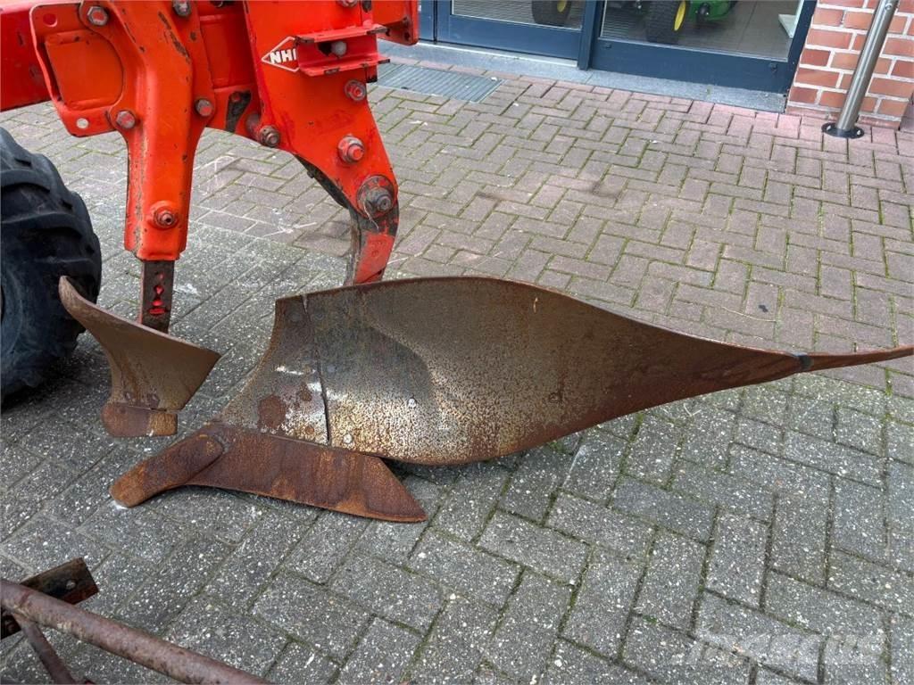 Kuhn VM 1525T Pluhy