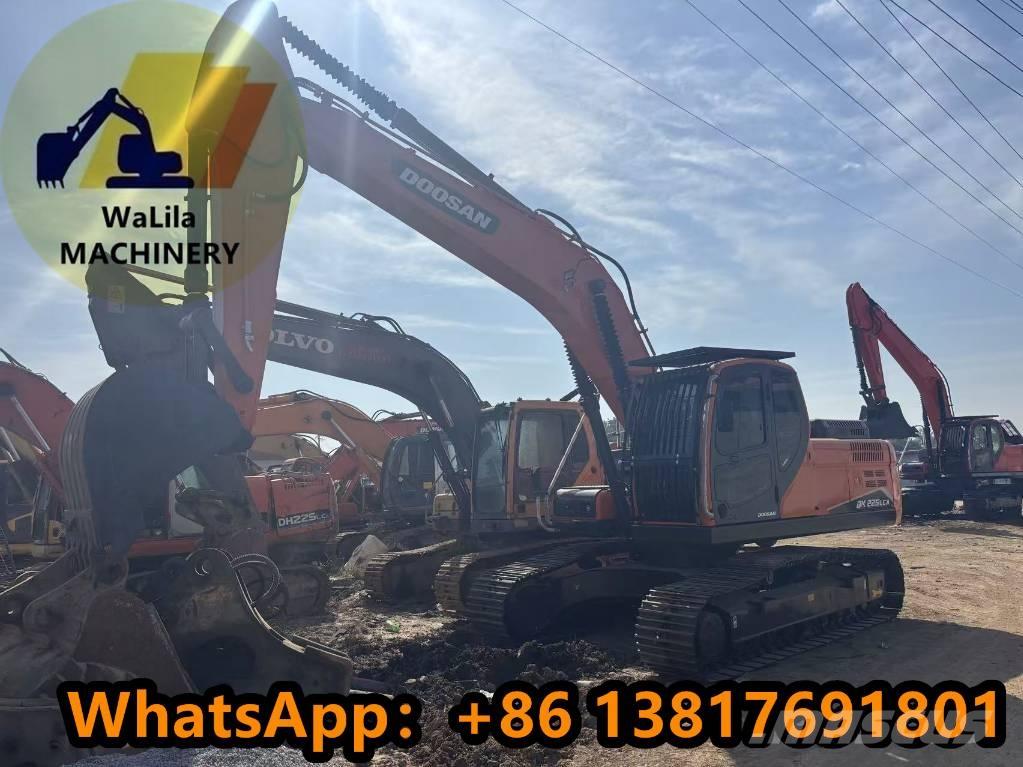 Doosan DX 225 LCA Pásové rýpadlá