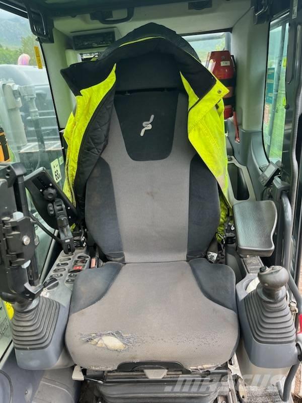 Komatsu PC 170 LC-11 Pásové rýpadlá