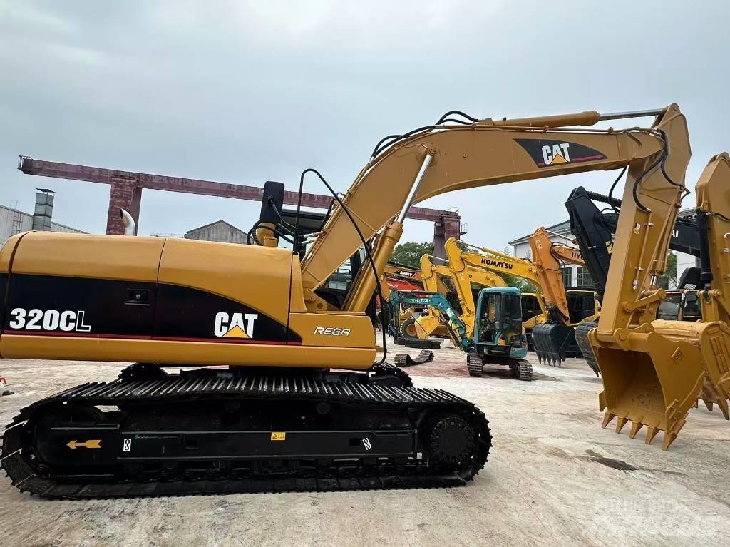 CAT 320 C L Pásové rýpadlá