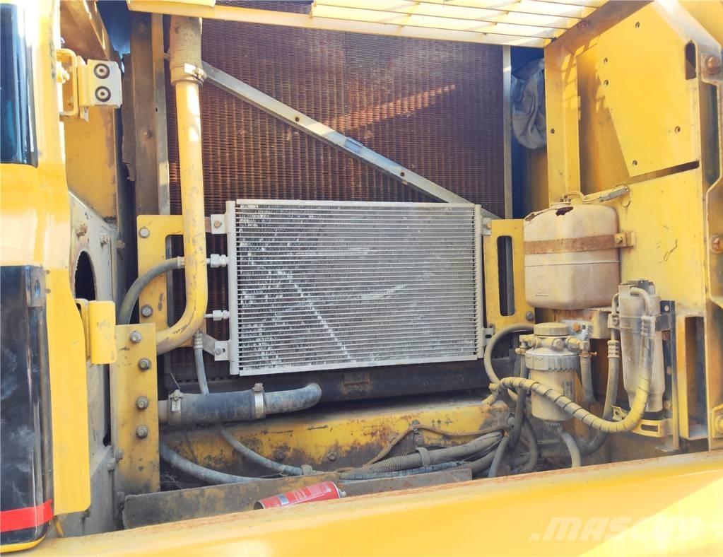 CAT 325BL Pásové rýpadlá