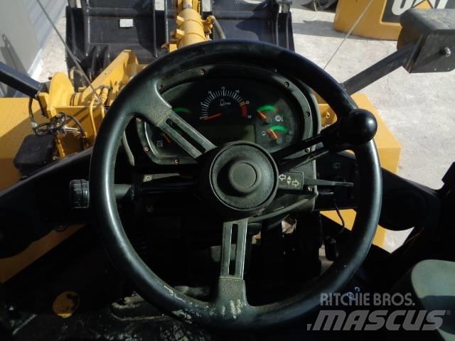 CAT 938 H Kolesové nakladače