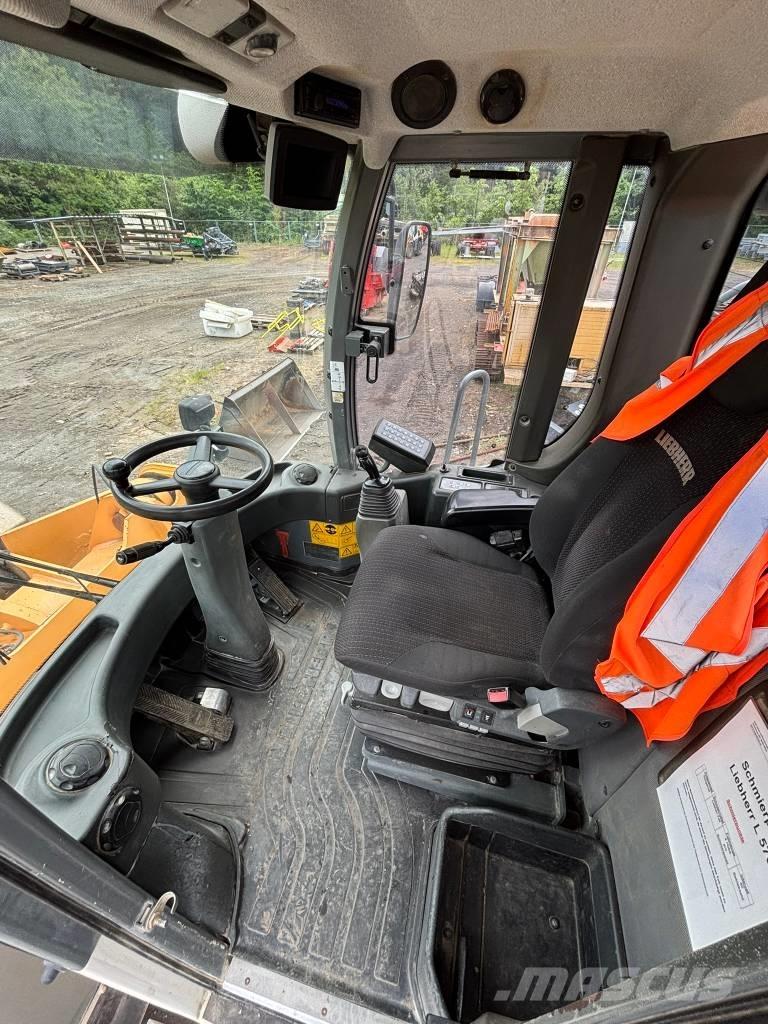 Liebherr L 576 Kolesové nakladače