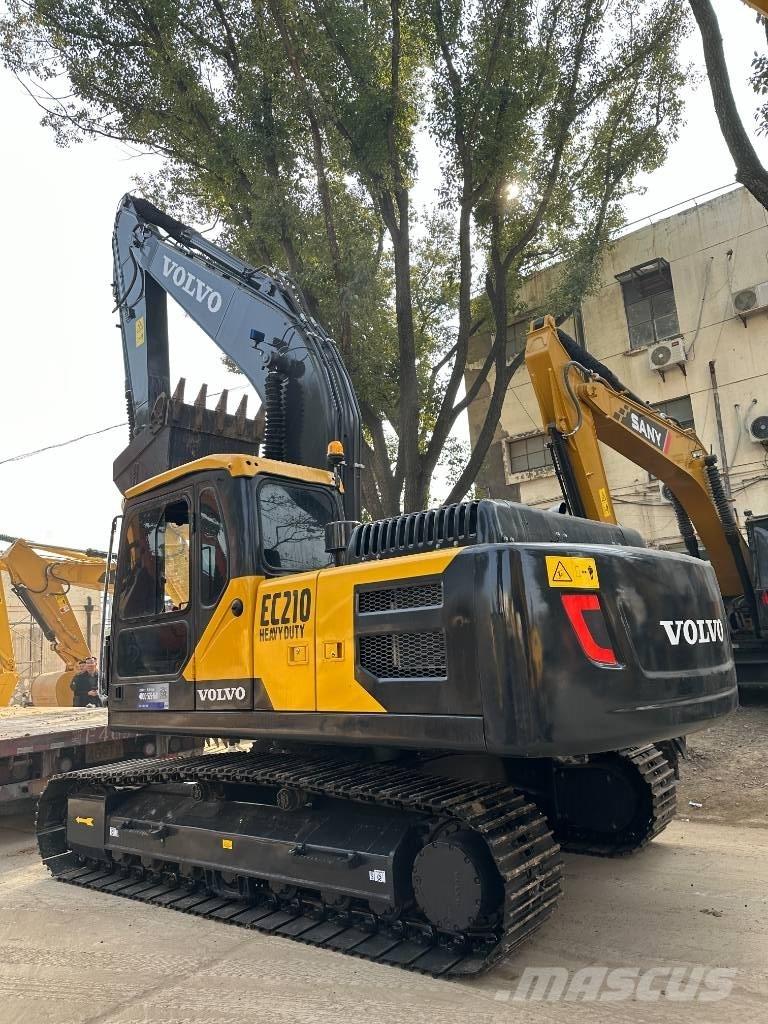 Volvo EC 210 Midi rýpadlá 7 t - 12 t