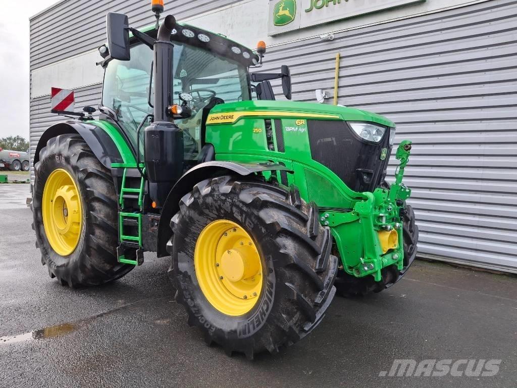 John Deere 6R 250 Traktory