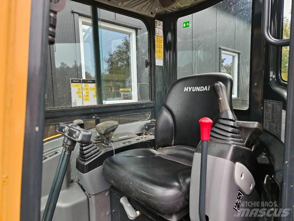 Hyundai Robex 25-9 Mini rýpadlá < 7t