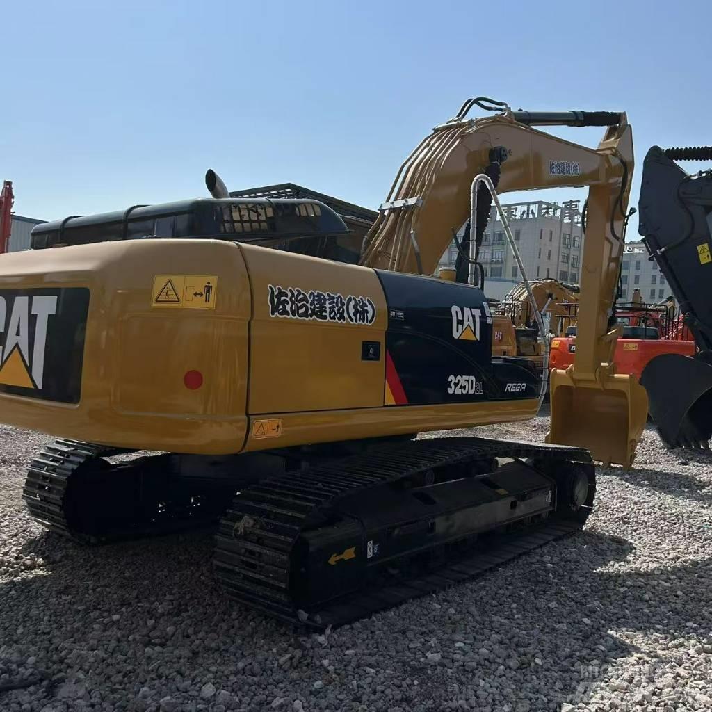 CAT 325D2L Pásové rýpadlá