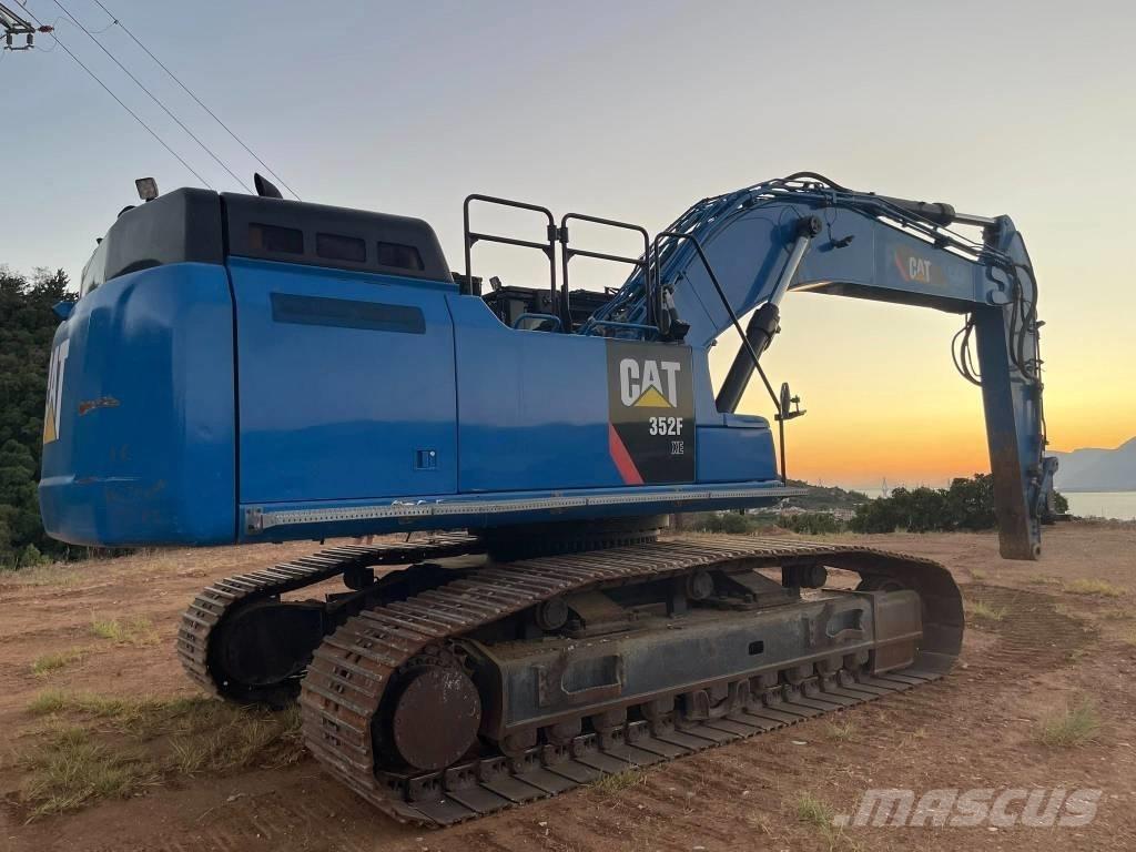 CAT 352 F XE Pásové rýpadlá