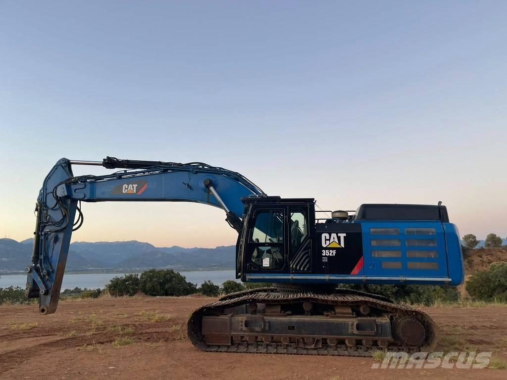 CAT 352 F XE Pásové rýpadlá