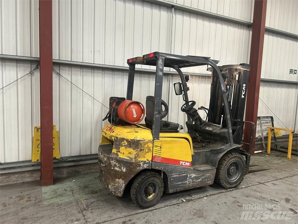 TCM FG25T3 LPG vozíky