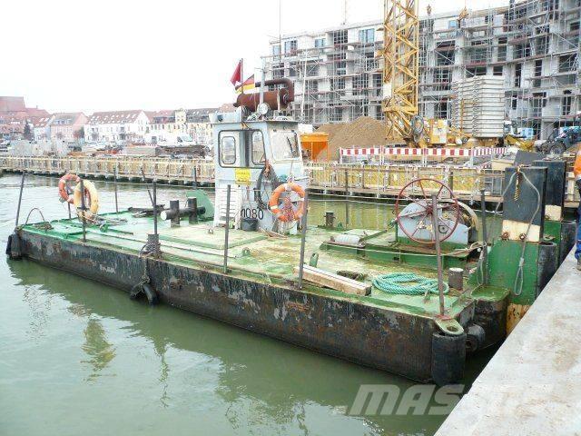  Multi-Cat Schubboot Pracovné lode, bárky a pontóny